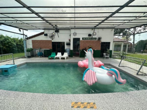 A’famosa resort lot925 covered pool basketball bbq